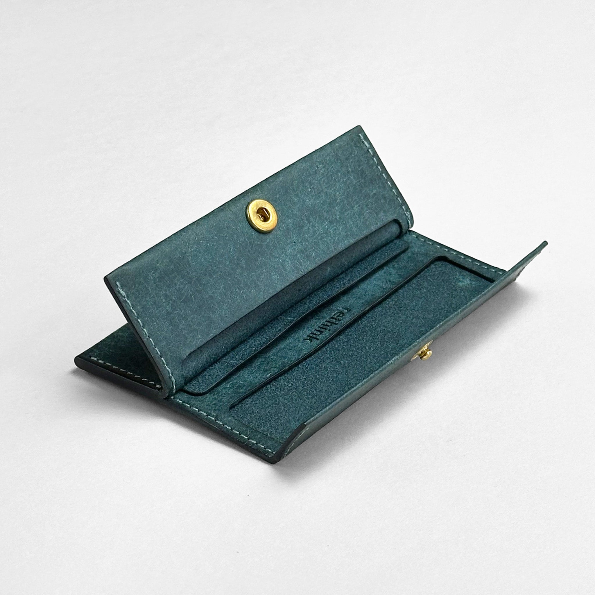 Wallets – rethink store